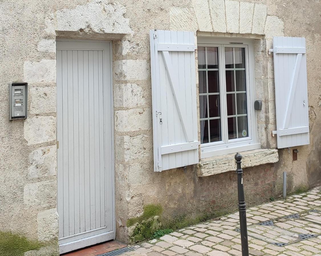 Blois City - Le Petit Saint Jean Esterno foto